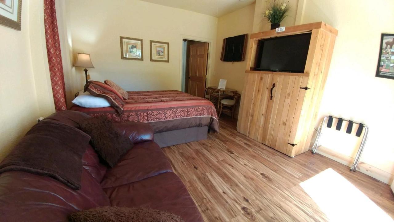 Alpaca Inn, The Lava Hot Springs Exterior photo