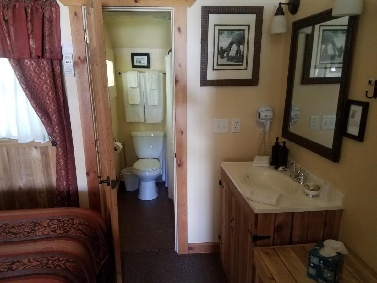 Alpaca Inn, The Lava Hot Springs Exterior photo
