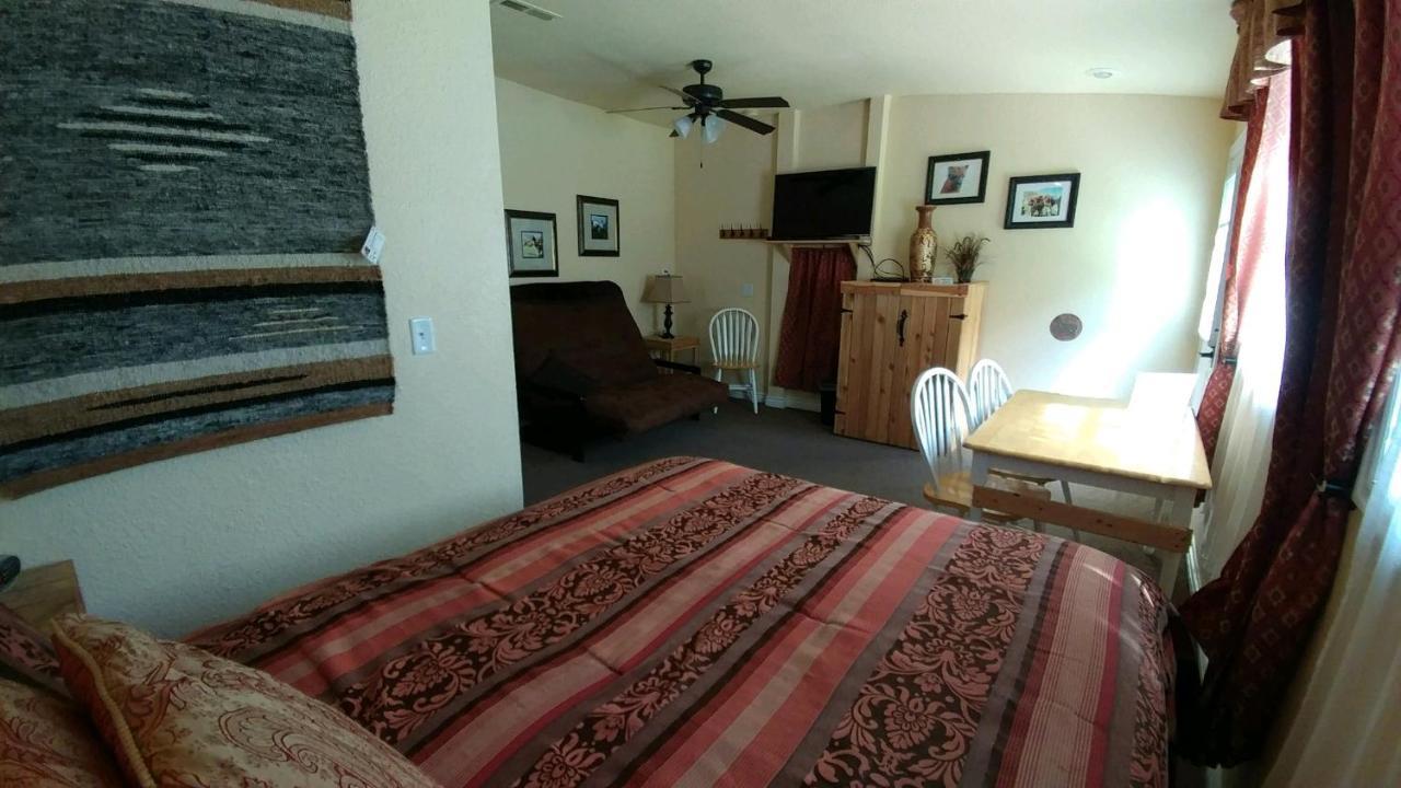 Alpaca Inn, The Lava Hot Springs Exterior photo