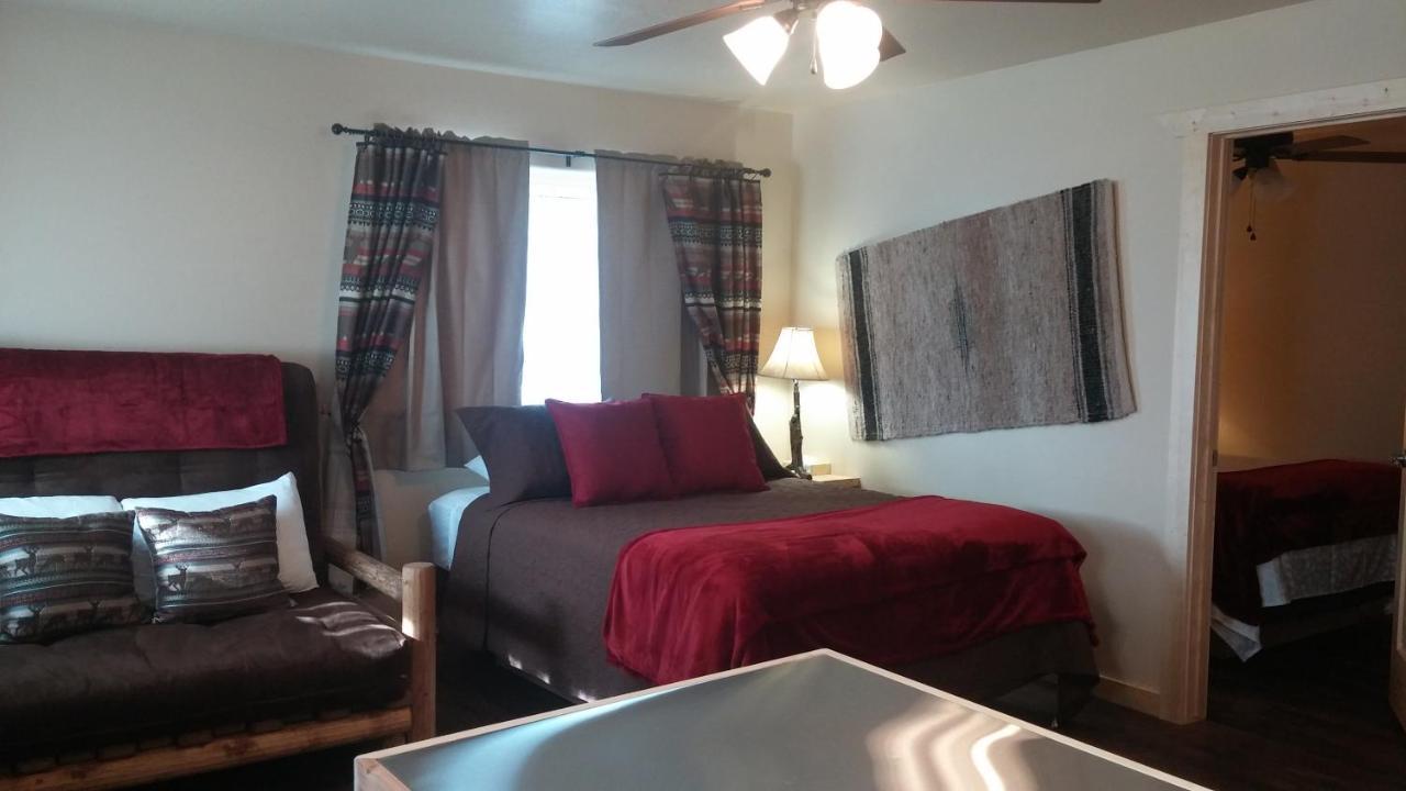 Alpaca Inn, The Lava Hot Springs Exterior photo