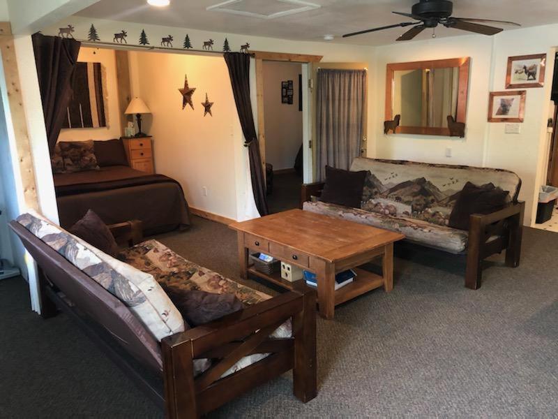 Alpaca Inn, The Lava Hot Springs Exterior photo